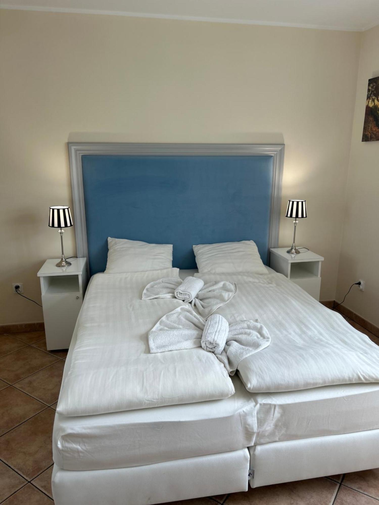 Chelstowka Villa Леба Екстериор снимка