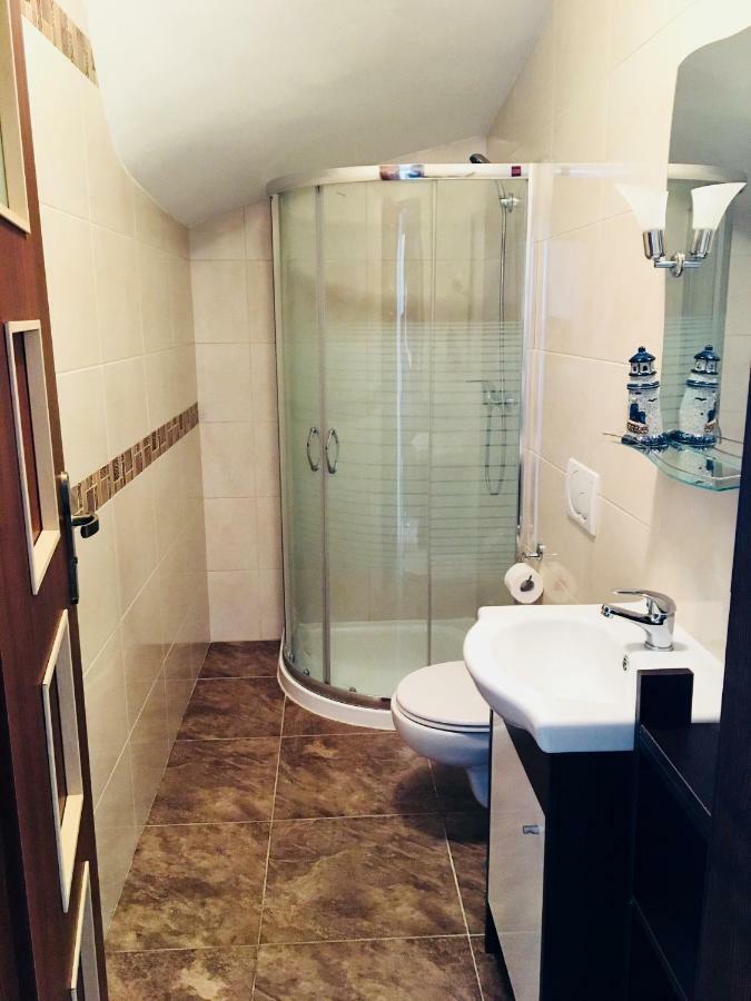 Chelstowka Villa Леба Екстериор снимка