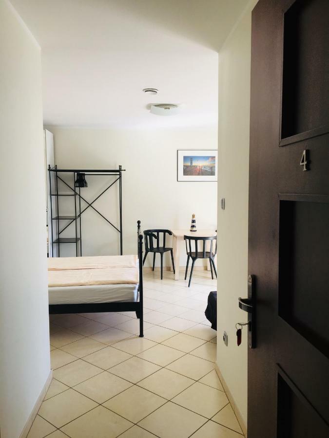 Chelstowka Villa Леба Екстериор снимка